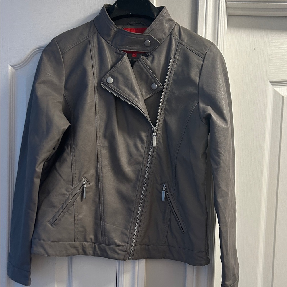 Chic Faux Leather motorcycle Jacket for Women